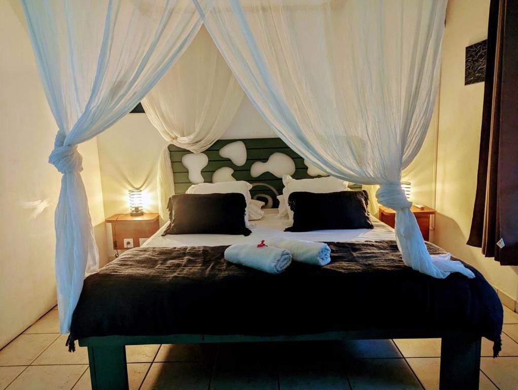Sur L'Anse Villa Terre-De-Haut Phòng bức ảnh